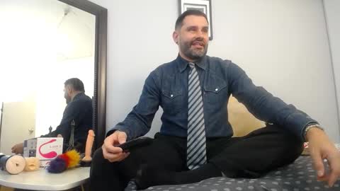  JONAS BEARD  online show from 11, 11, 2025