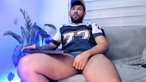 Jonathan RiversNew online show from 2, 12, 2025