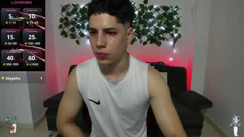 Snapshot of jonathanjoestar_ chatting on 13, 1, 2025 Instagram jonathanfit14 online show from 13, 1, 2025