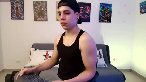 Instagram jonathanfit14 online show from 8, 5, 2026