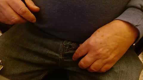 Snapshot of joncpics chatting on 13, 1, 2025 joncpics online show from 13, 1, 2025