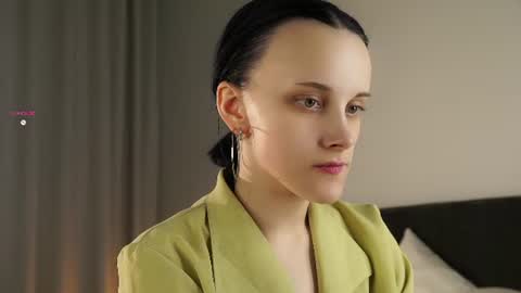Snapshot of jonnienita chatting on 20, 6, 2026 Alice online show from 20, 6, 2026