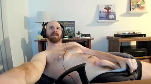Snapshot of jonnlulz chatting on 11, 12, 2024 Jon online show from 11, 12, 2024