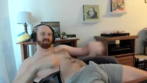 Snapshot of jonnlulz chatting on 5, 2, 2025 Jon online show from 5, 2, 2025