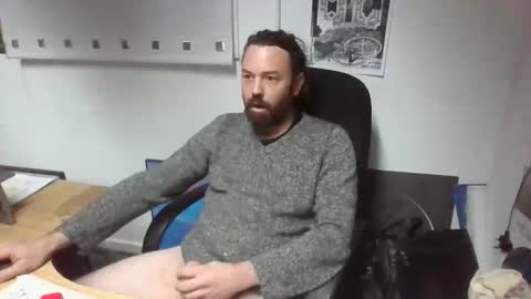 Snapshot of jonnyb9876 chatting on 4, 11, 2025 jonnyb9876 online show from 4, 11, 2025