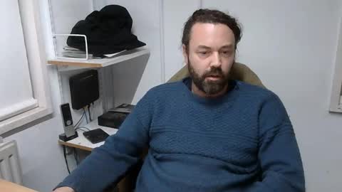 Snapshot of jonnyb9876 chatting on 15, 12, 2025 jonnyb9876 online show from 15, 12, 2025