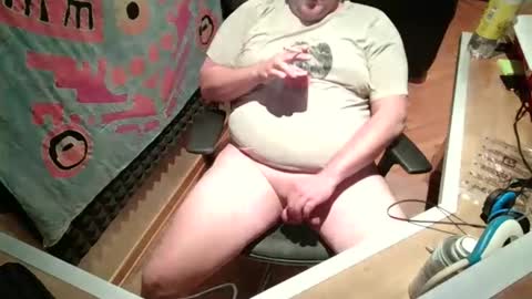 Snapshot of jonnyfreesolo chatting on 19, 10, 2025 jonnyfreesolo online show from 19, 10, 2025