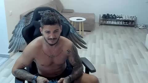 Snapshot of jonnyporn1 chatting on 24, 9, 2025 jonnyporn1 online show from 24, 9, 2025