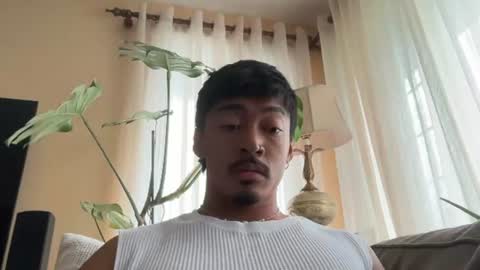 Snapshot of jonutty chatting on 14, 7, 2026 jonutty online show from 14, 7, 2026