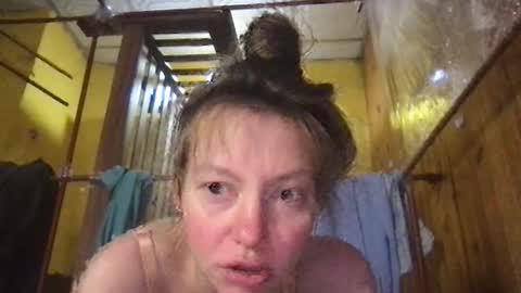 Snapshot of jony_marta chatting on 19, 9, 2025 Jony Marta GMT 2000-0100 every day online show from 19, 9, 2025