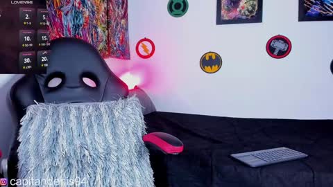    Schedule   3 pm - 10pm   OfflineTuesday and Wednesday online show from 26, 1, 2025