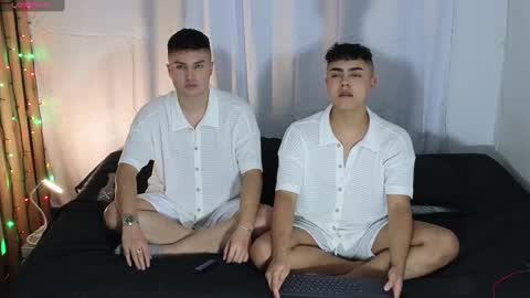 jordanhiltton__ online show from 25, 1, 2025