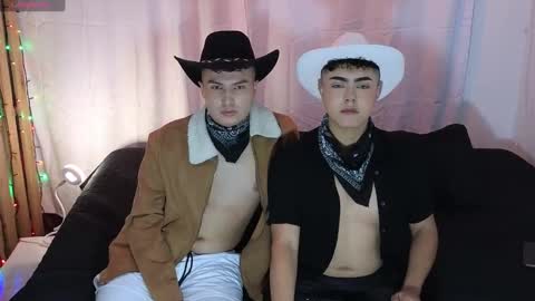 jordanhiltton__ online show from 27, 1, 2025