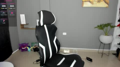 Snapshot of jordanrossie chatting on 23, 3, 2026 JordanRossie online show from 23, 3, 2026