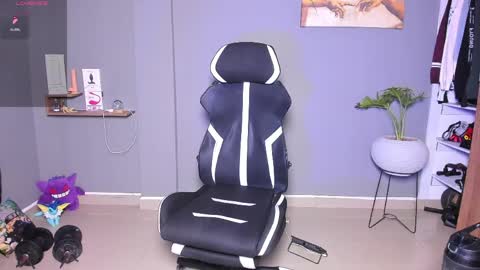 Snapshot of jordanrossie chatting on 10, 4, 2026 JordanRossie online show from 10, 4, 2026