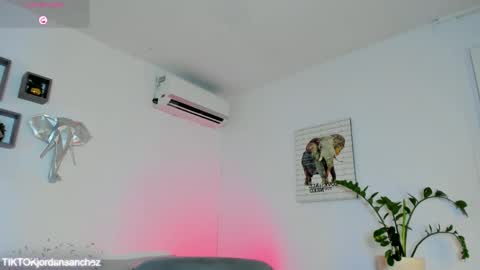 Jordan Smith online show from 17, 1, 2026