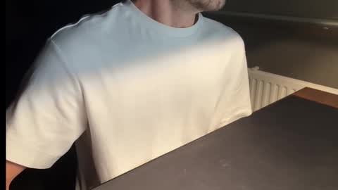 Snapshot of jordansolid chatting on 18, 11, 2025 jordansolid online show from 18, 11, 2025