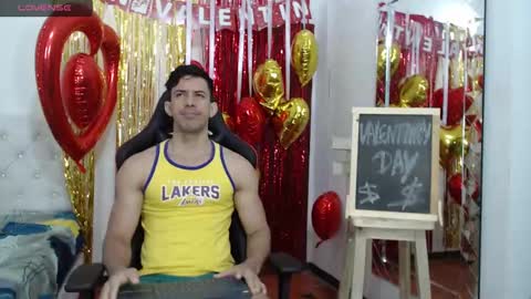 jose_rumbero91 online show from 17, 2, 2025
