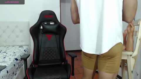 jose_rumbero91 online show from 5, 3, 2025