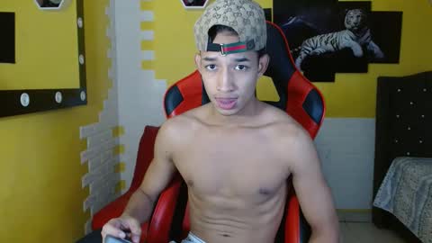 Snapshot of jose_sexycumm chatting on 10, 10, 2025 jose_sexycumm online show from 10, 10, 2025
