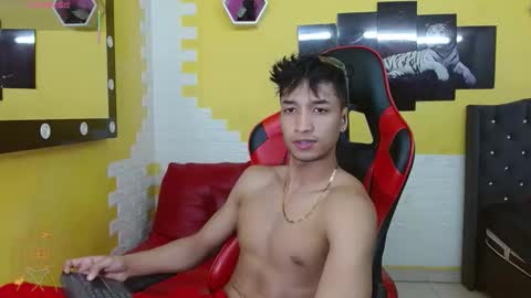 Snapshot of jose_sexycumm chatting on 7, 1, 2026 jose_sexycumm online show from 7, 1, 2026