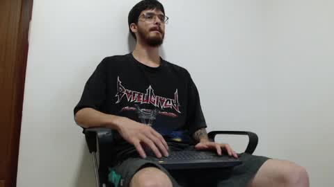 Snapshot of joseh0se chatting on 2, 4, 2026 alejandro online show from 2, 4, 2026