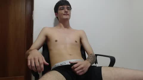Snapshot of joseh0se chatting on 28, 4, 2026 alejandro online show from 28, 4, 2026