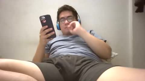 Snapshot of joselino249595_ chatting on 4, 12, 2024 TwinkJoselinoHot online show from 4, 12, 2024