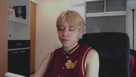 Snapshot of joseon_cute chatting on 6, 5, 2026 joseon_cute online show from 6, 5, 2026