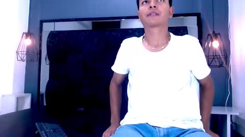 Joseph Gonzalez online show from 21, 12, 2025