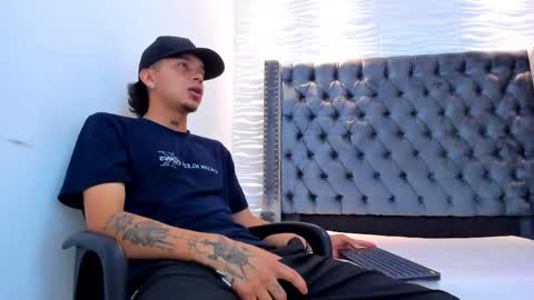 joseph_vans online show from 7, 5, 2026