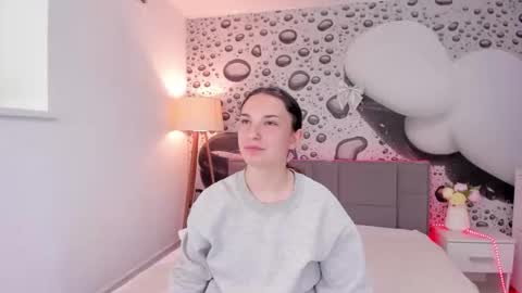 Josephine online show from 10, 4, 2026