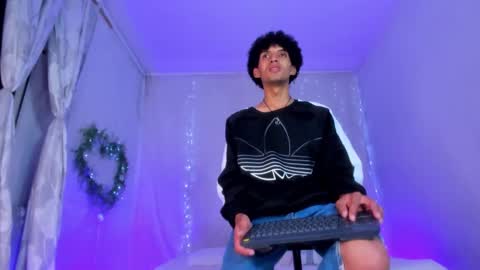 Snapshot of josesweet_ chatting on 11, 11, 2025 Jose online show from 11, 11, 2025