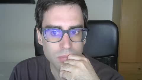 Snapshot of josevd chatting on 19, 5, 2026 Jose online show from 19, 5, 2026