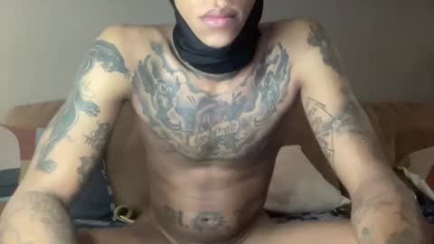 Snapshot of joshperrygoon chatting on 1, 1, 2025 joshperrygoon online show from 1, 1, 2025