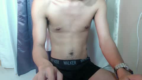 Snapshot of joshua_adrian chatting on 8, 2, 2026 joshua_adrian online show from 8, 2, 2026