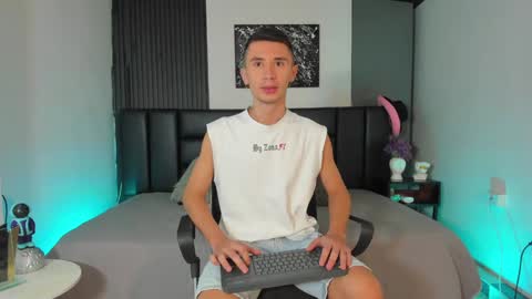 Snapshot of jota_stevensxx chatting on 12, 1, 2025 Jota Stivens online show from 12, 1, 2025