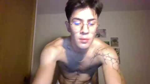 jotarojas1 online show from 10, 1, 2025