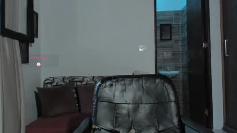 Snapshot of joulianogreco1 chatting on 1, 10, 2025 Im Jouliano online show from 1, 10, 2025