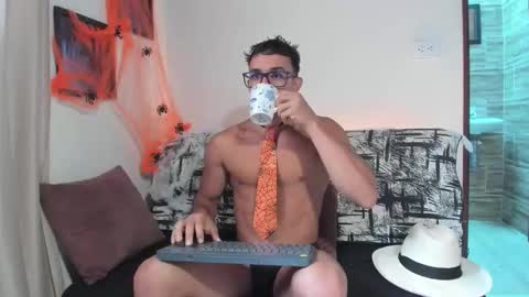 Snapshot of joulianogreco1 chatting on 30, 10, 2025 Im Jouliano online show from 30, 10, 2025