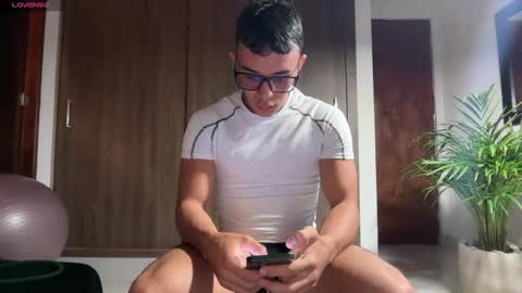 Snapshot of joulianogreco1 chatting on 22, 11, 2025 Im Jouliano online show from 22, 11, 2025