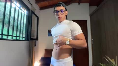 Im Jouliano online show from 27, 2, 2026