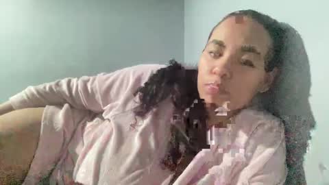 Snapshot of jousanie chatting on 12, 9, 2025 Josousie online show from 12, 9, 2025