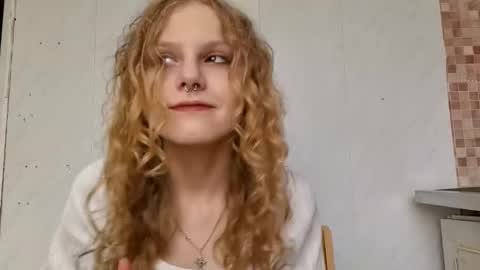 Kira online show from 11, 3, 2026