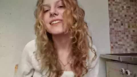 Kira online show from 16, 3, 2026