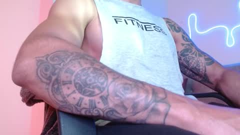 Snapshot of joy_lopezfit chatting on 10, 1, 2025  JOYLOPEZFIT online show from 10, 1, 2025