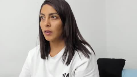 Snapshot of joyaoscura55 chatting on 4, 2, 2025 sofiaparker8 online show from 4, 2, 2025