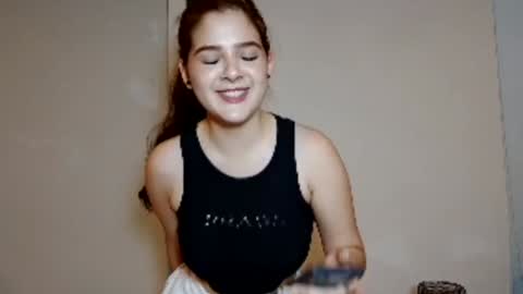 Snapshot of joycoral chatting on 23, 12, 2024 joycoral online show from 23, 12, 2024