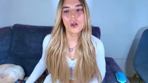 Snapshot of joywinks chatting on 5, 4, 2026 joywinks online show from 5, 4, 2026
