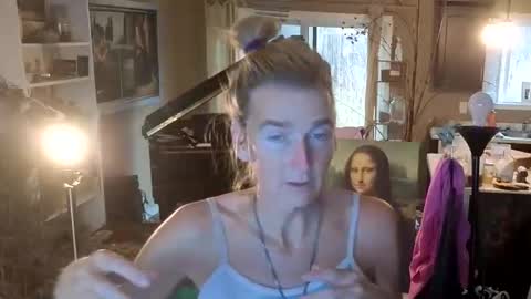 JP Sunflower Angel Love online show from 18, 11, 2025